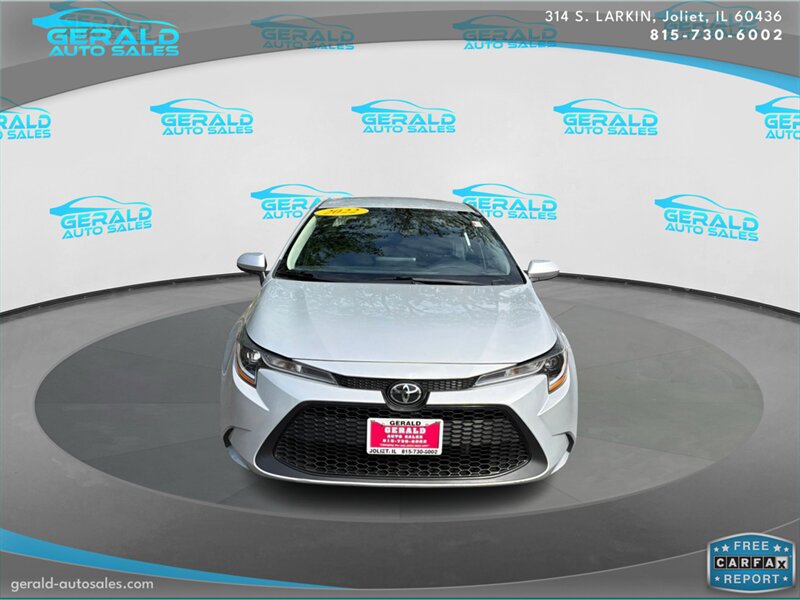 Used 2022 Toyota Corolla LE FWD image 2