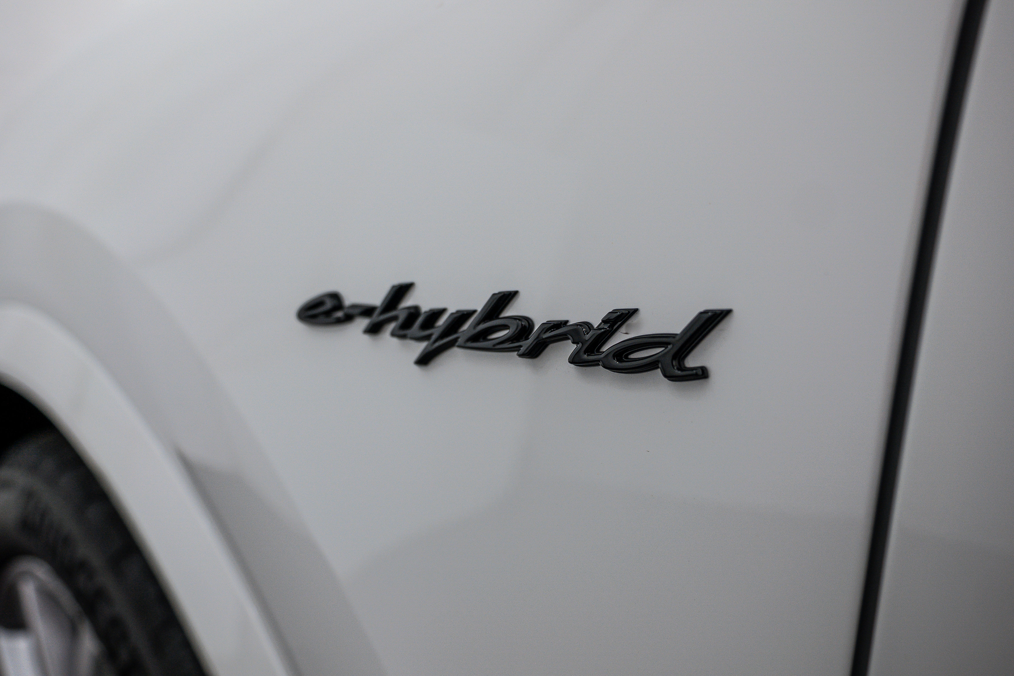 New 2026 Porsche Cayenne E-Hybrid image 24