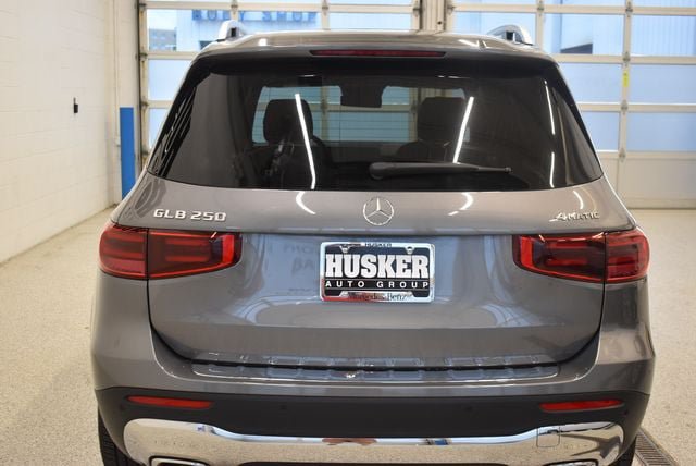 New 2026 Mercedes-Benz GLB 250 4MATIC image 11