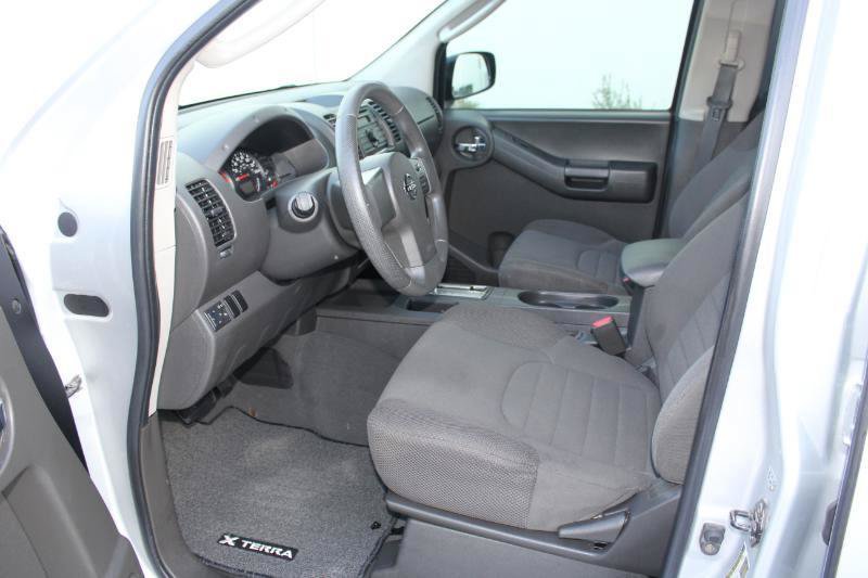 Used 2008 Nissan Xterra X RWD image 9