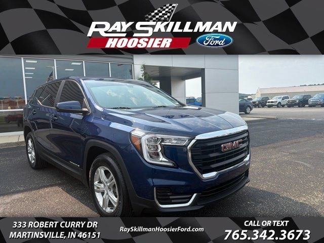 Used 2022 GMC Terrain SLE FWD image 1