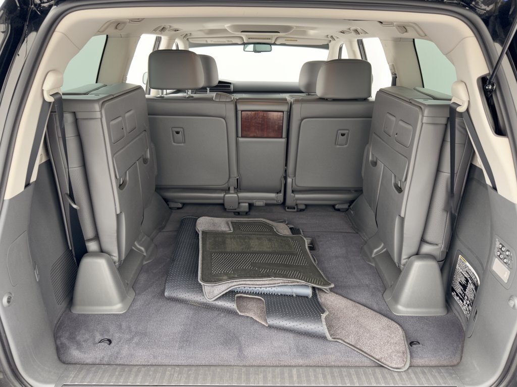 Used 2010 Lexus LX 570 4WD w/ Luxury Pkg image 28