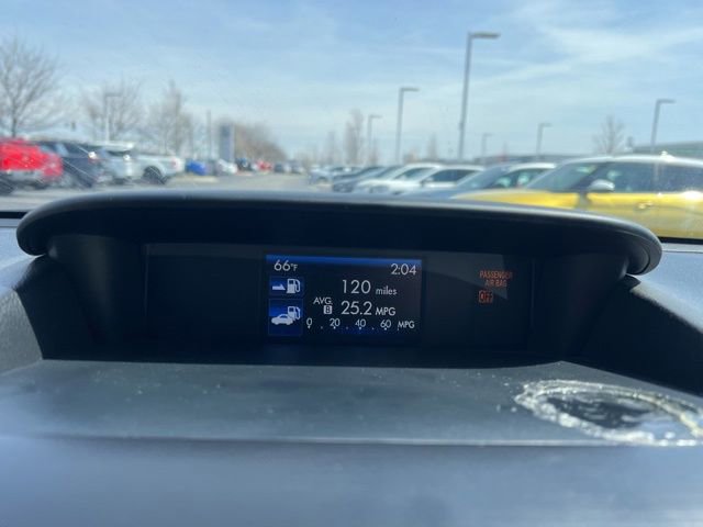 Used 2015 Subaru Forester 2.5i w/ Alloy Wheel Package image 18