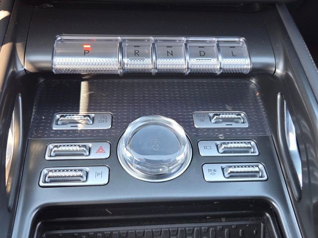 Used 2025 Lincoln Nautilus Reserve w/ Jet Appearance Package image 19