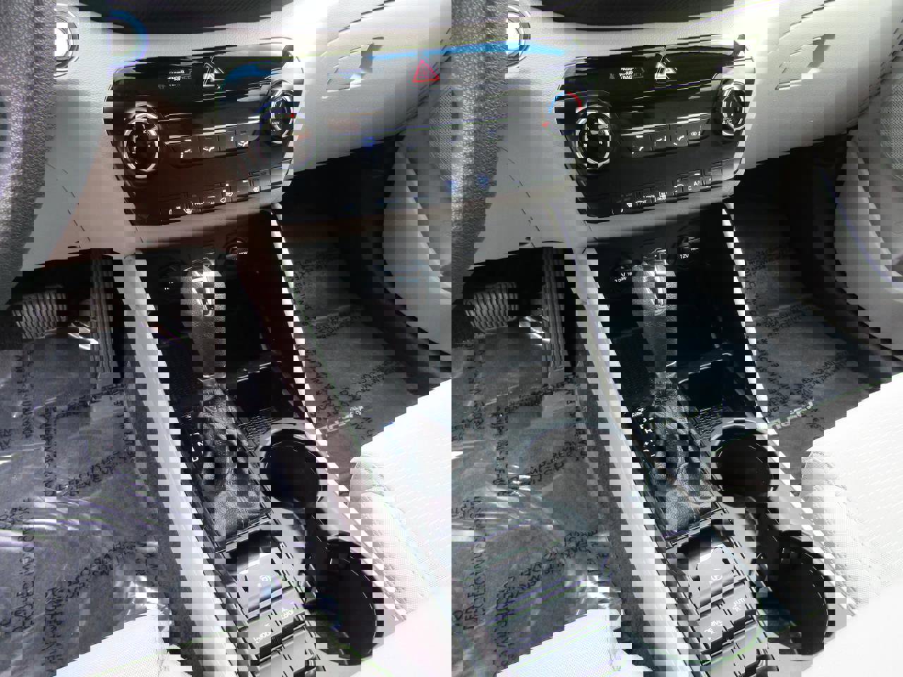 Used 2021 Hyundai Tucson Value FWD image 18