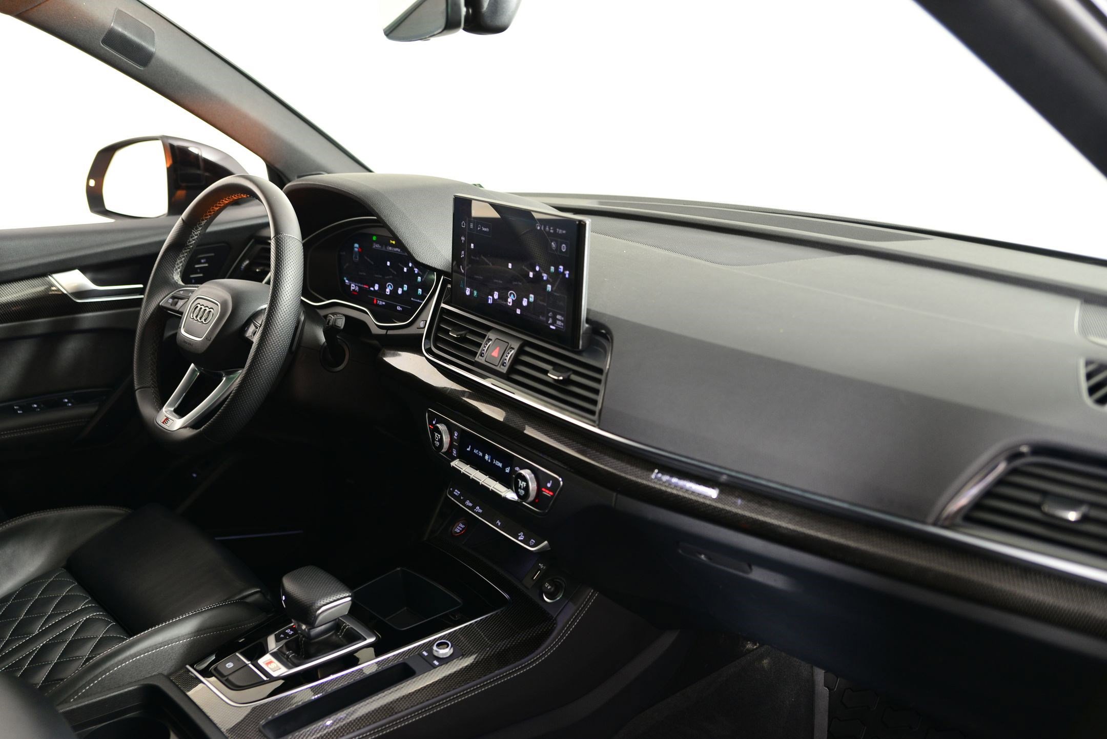 Used 2023 Audi SQ5 Premium Plus w/ Premium Plus Package image 23