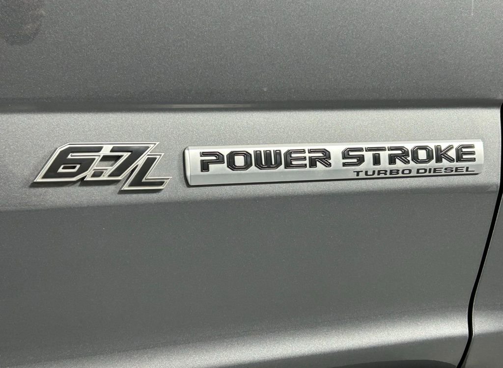 Used 2022 Ford F250 Lariat w/ Tremor Off-Road Package image 9