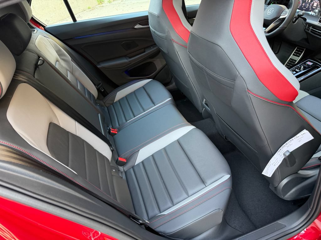 New 2026 Volkswagen GTI SE FWD image 25