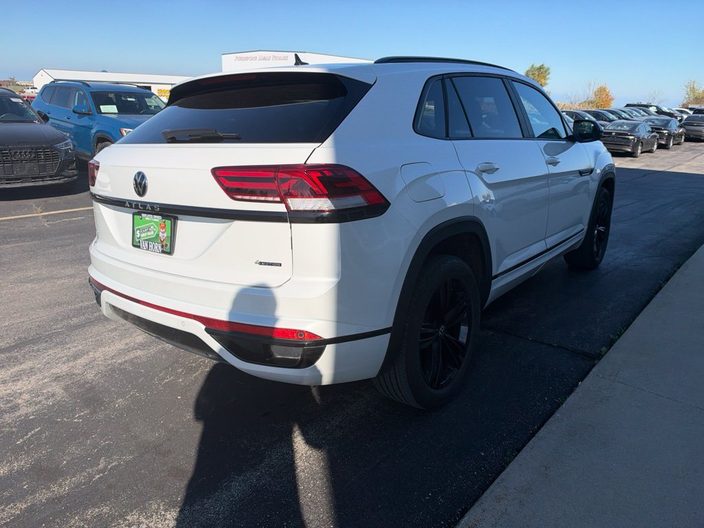 Used 2023 Volkswagen Atlas Cross Sport SEL R-Line AWD/4WD image 7