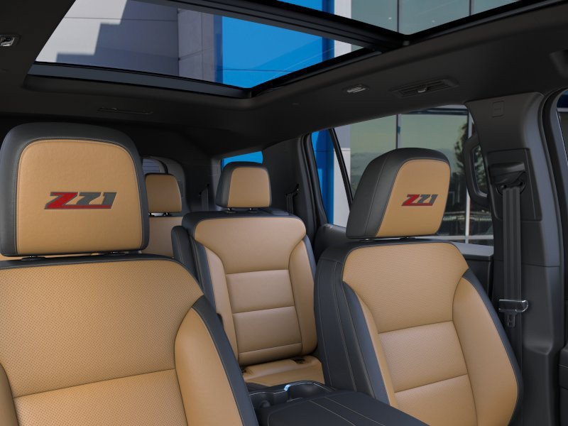 New 2027 Chevrolet Traverse Z71 w/ Enhanced Driving Package AWD/4WD image 25