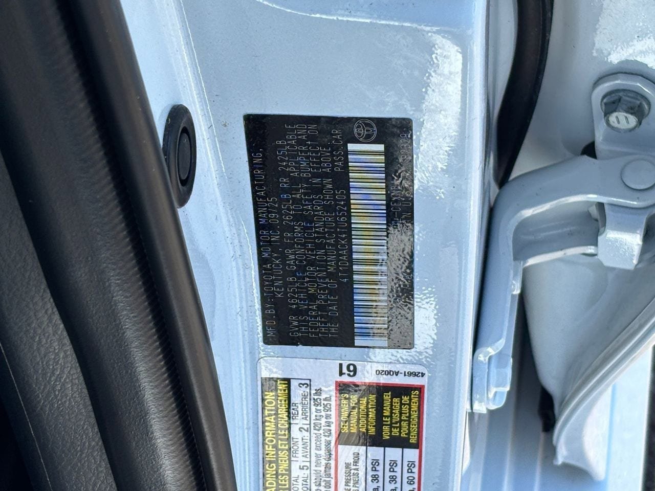 Used 2026 Toyota Camry LE FWD image 28