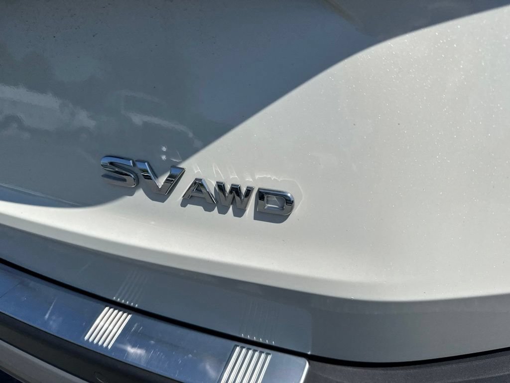 Used 2023 Nissan Rogue SV AWD/4WD image 7