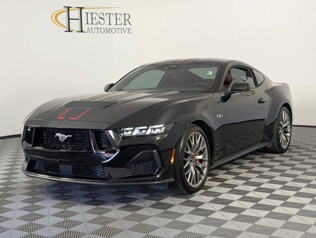 Used 2024 Ford Mustang GT Premium image 4