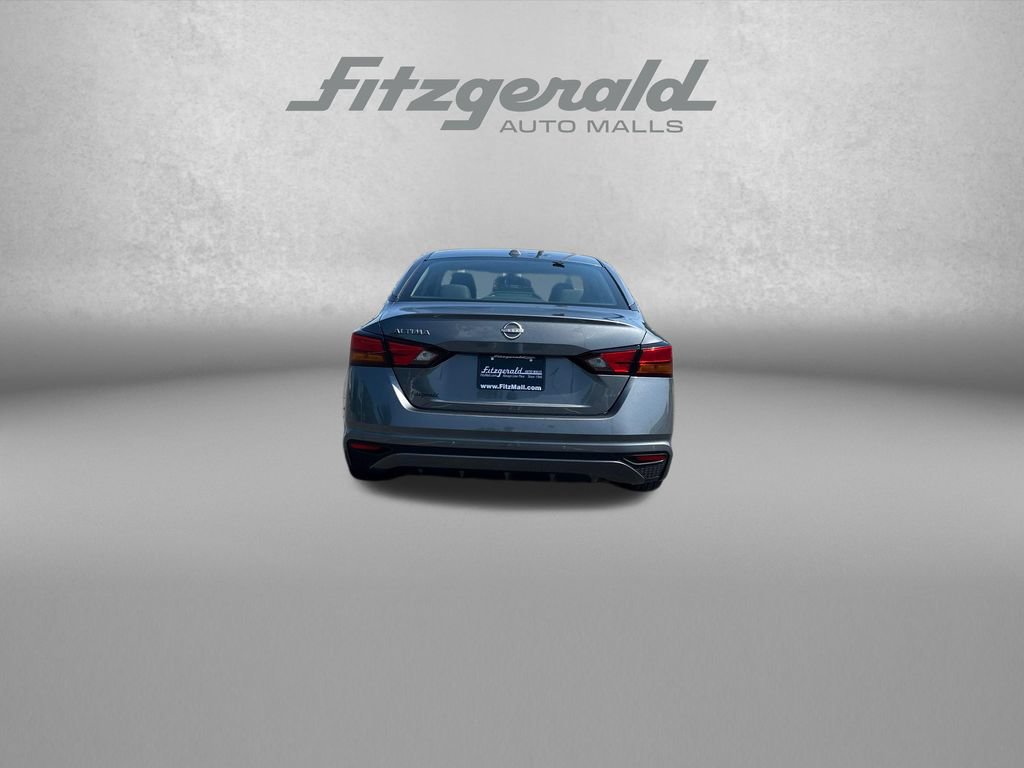 Used 2025 Nissan Altima 2.5 SV FWD image 7