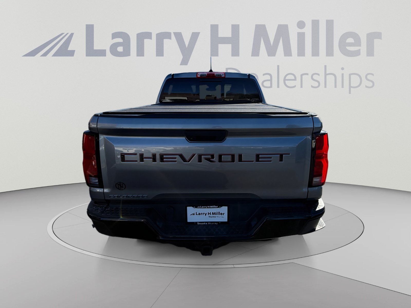 Used 2023 Chevrolet Colorado Z71 w/ Advanced Trailering Package AWD/4WD image 4