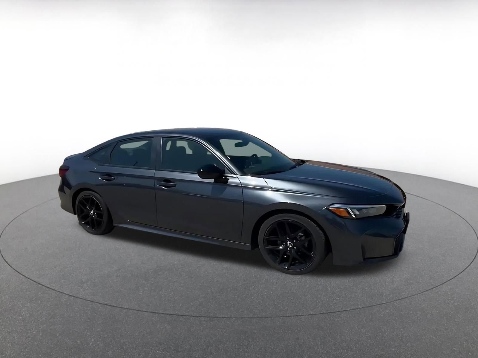 Used 2025 Honda Civic Sport image 2