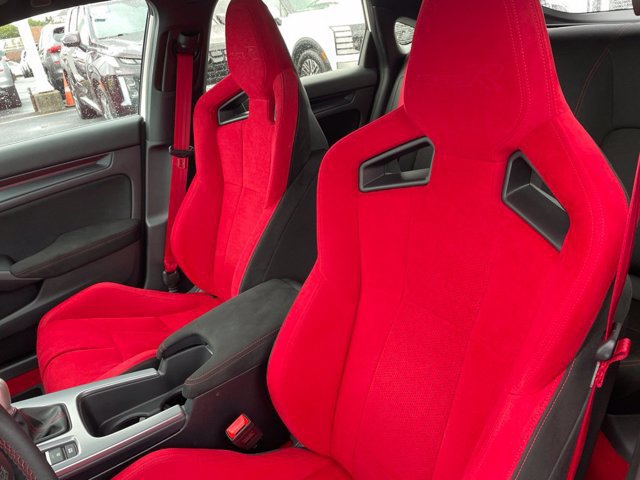 Used 2025 Honda Civic Type R image 11