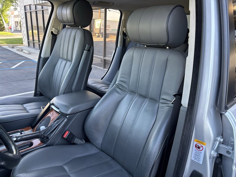 Used 2006 Land Rover Range Rover HSE AWD/4WD image 24