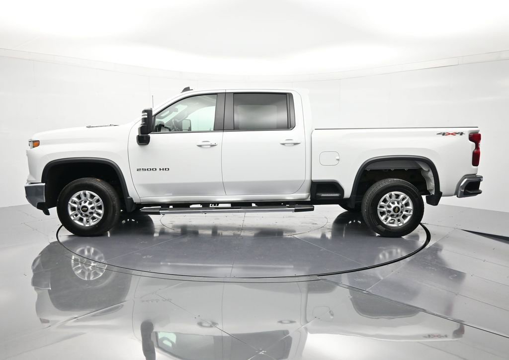 Used 2025 Chevrolet Silverado 2500 LT w/ Convenience Package AWD/4WD image 8
