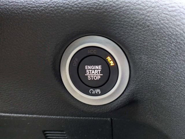 New 2026 Chrysler Pacifica Select FWD image 27