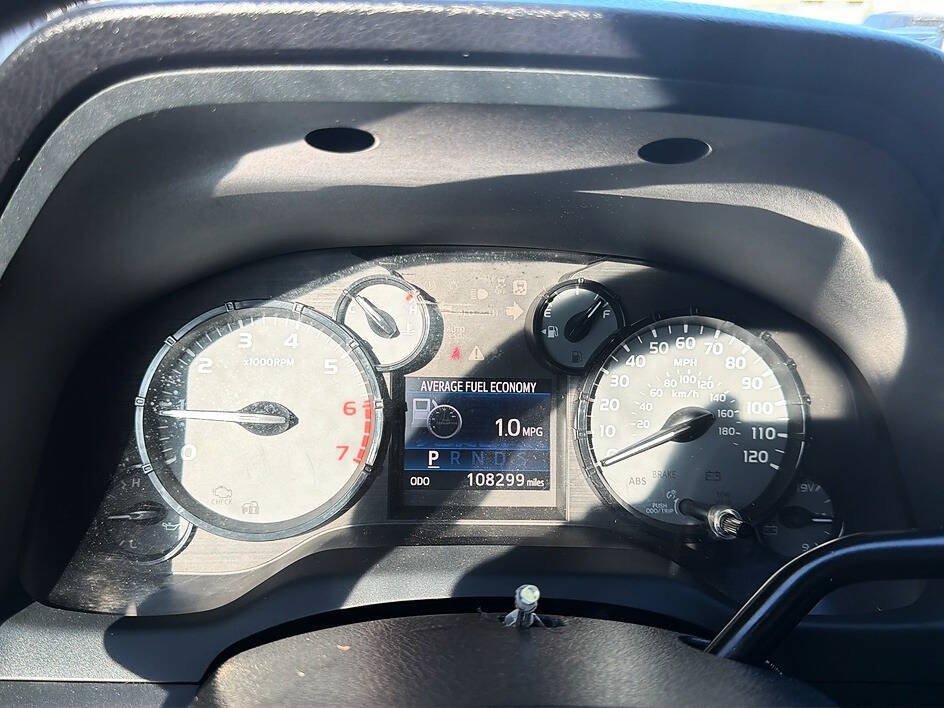 Used 2014 Toyota Tundra SR AWD/4WD image 6
