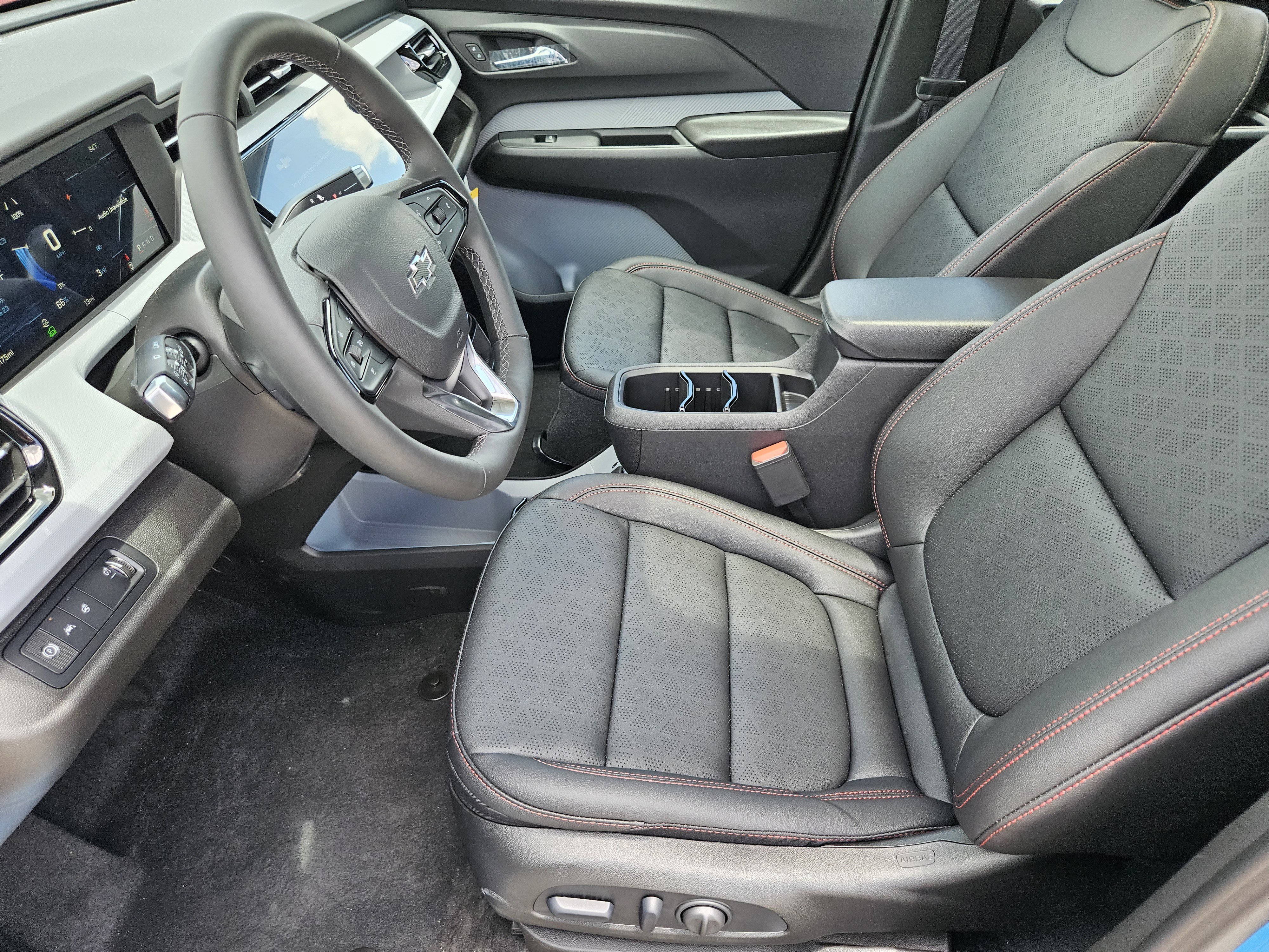 New 2027 Chevrolet Bolt RS w/ Technology Package FWD image 11