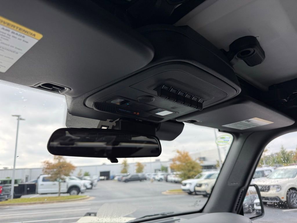 New 2025 Ford Bronco Badlands image 21