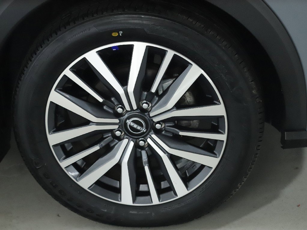 Certified 2023 Nissan Kicks SV image 10