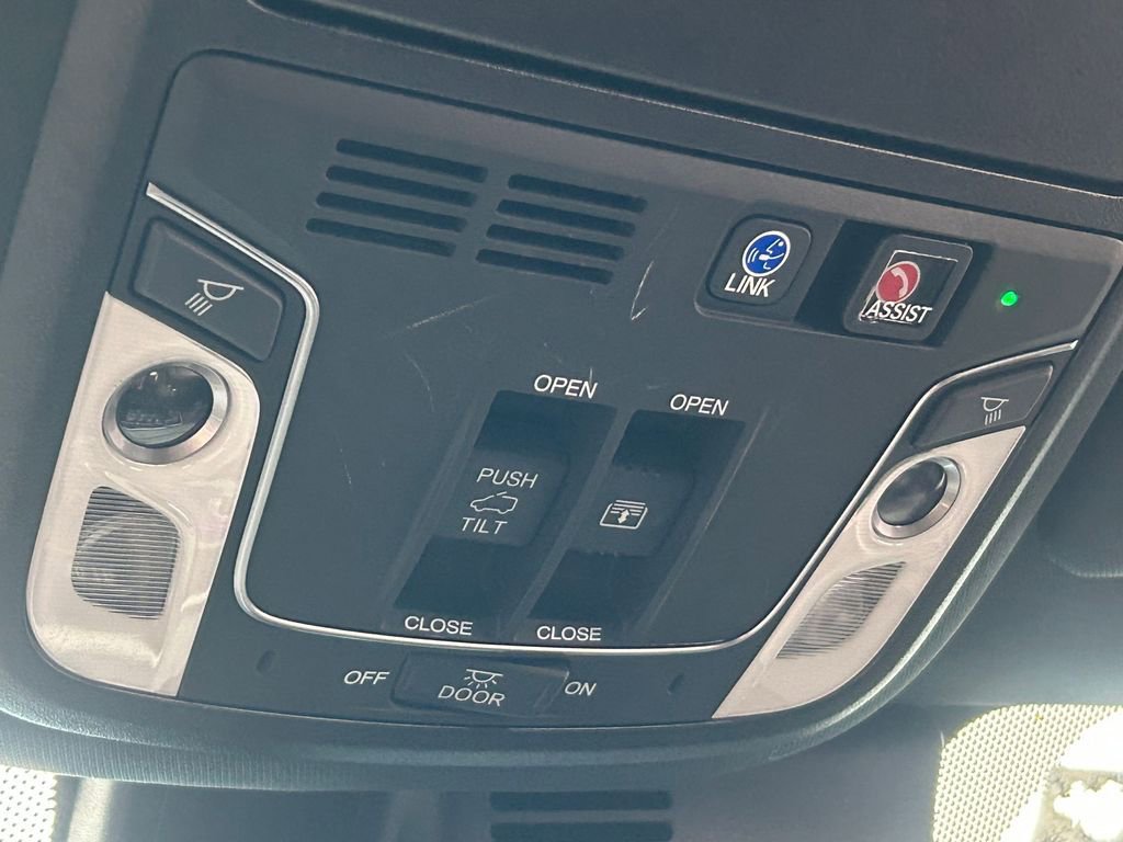 Used 2022 Honda Pilot Black Edition image 28