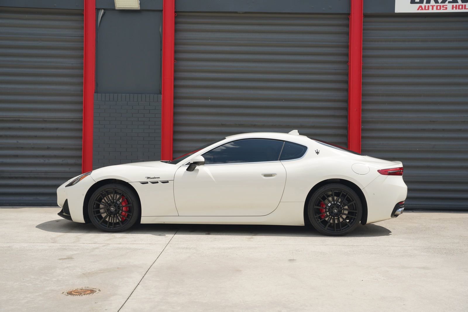 Used 2024 Maserati GranTurismo Modena image 4