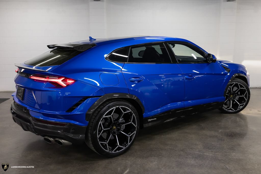 Used 2024 Lamborghini Urus Performante AWD/4WD image 14
