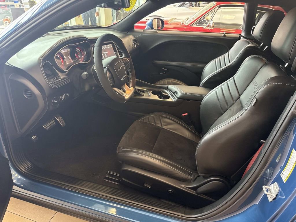 Used 2022 Dodge Challenger SRT Hellcat w/ Plus Package RWD image 16