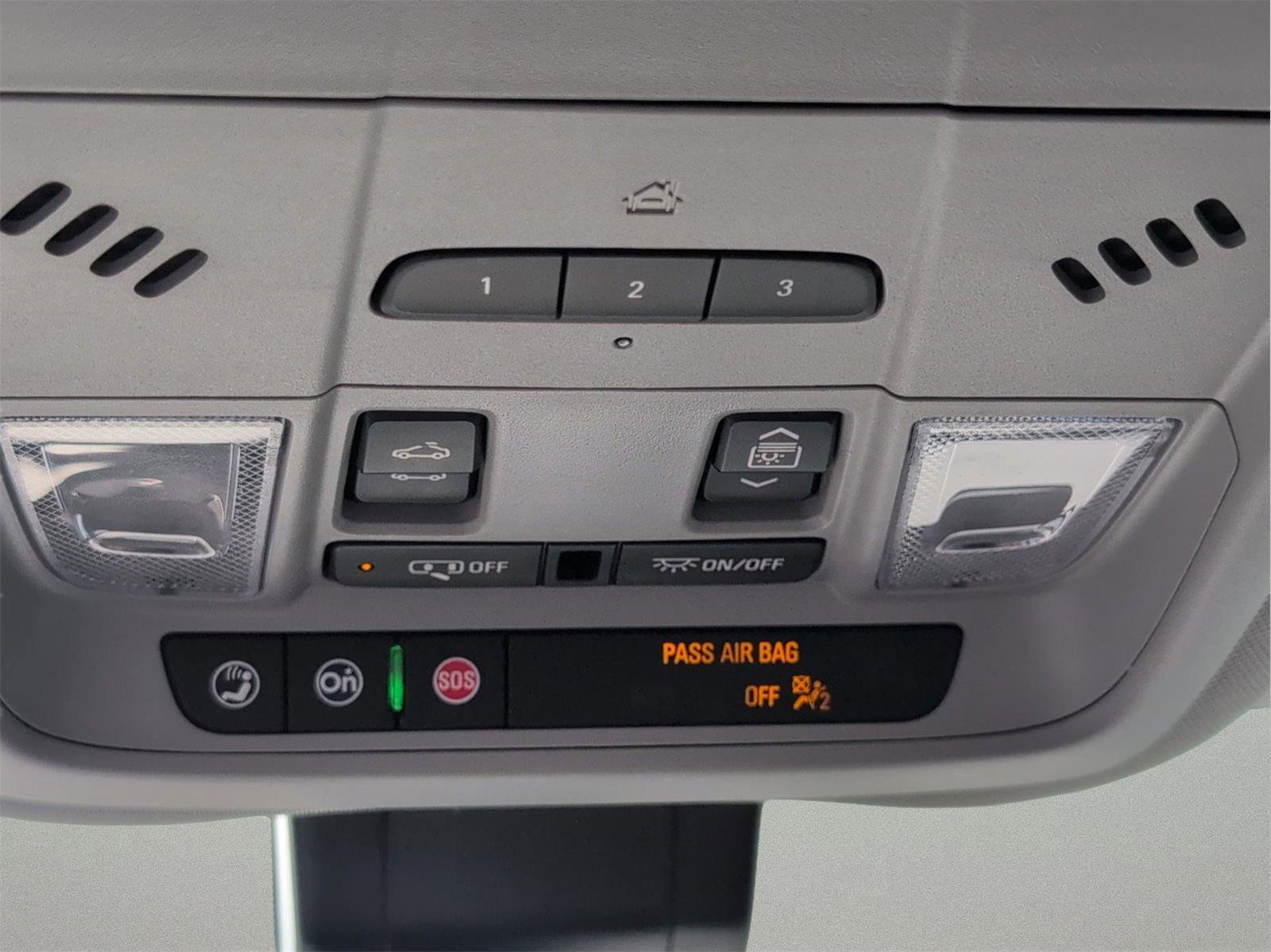 Used 2023 GMC Terrain SLT FWD image 17