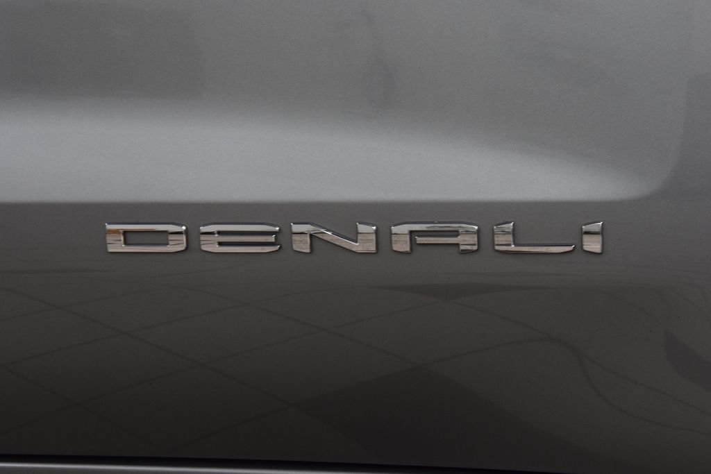 Used 2024 GMC Sierra 1500 Denali w/ Denali Reserve Package AWD/4WD image 17