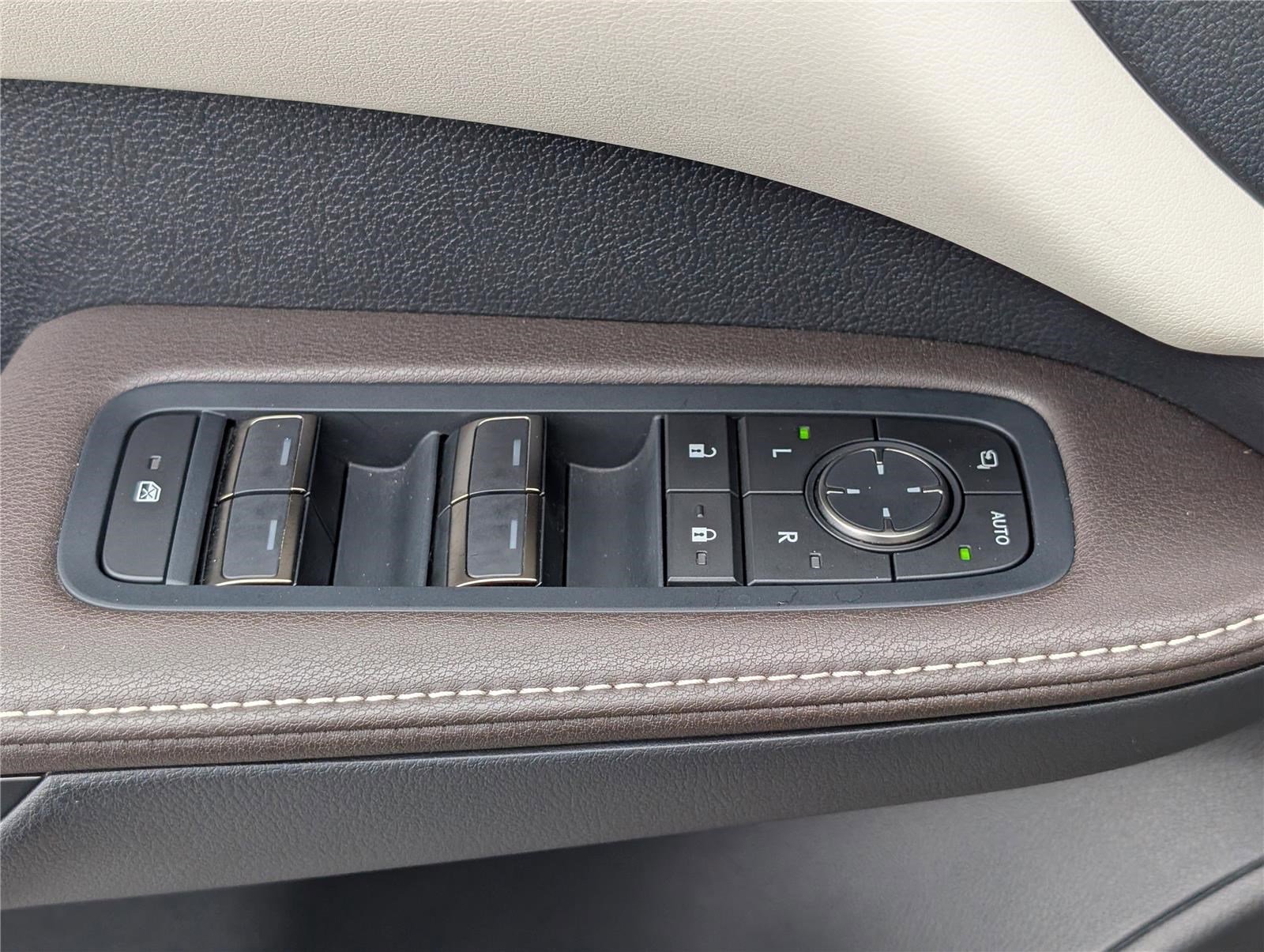 Used 2024 Lexus RX 350 w/ Convenience Package image 20
