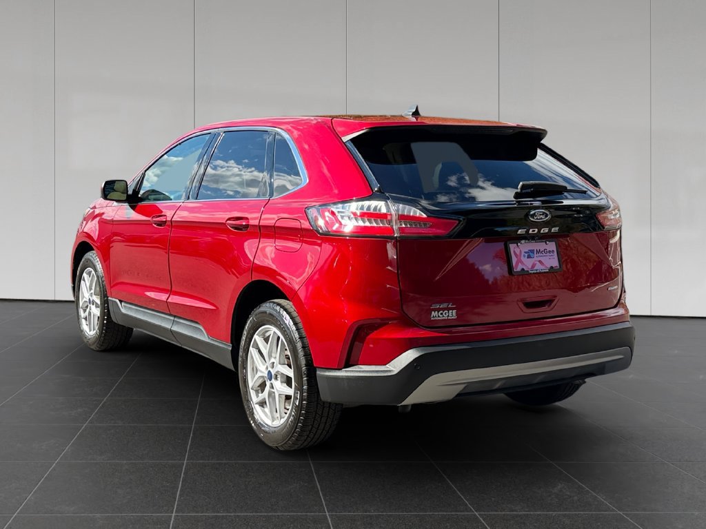 Used 2022 Ford Edge SEL w/ Convenience Package AWD/4WD image 3