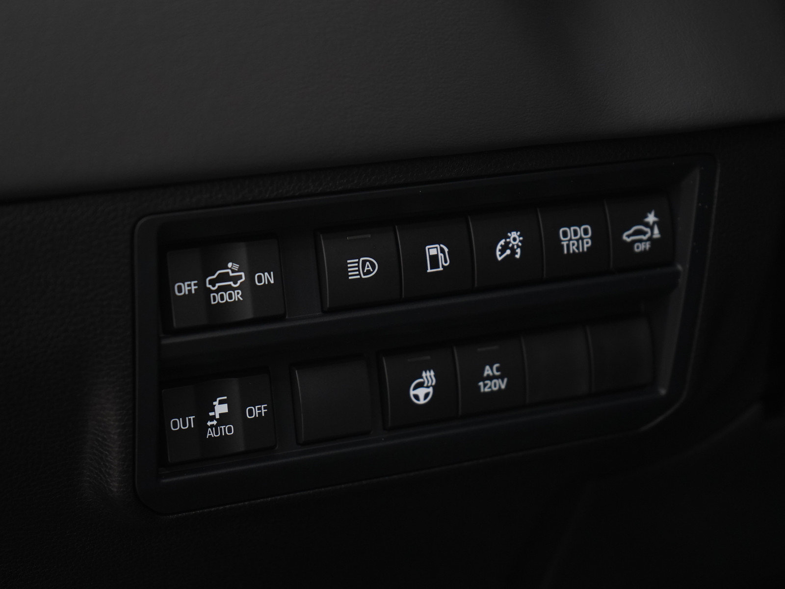 Used 2026 Toyota Tundra Capstone AWD/4WD image 27