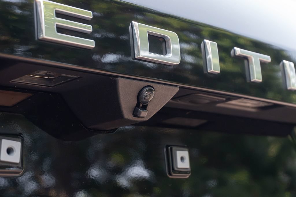 Used 2025 Ford Expedition Active RWD image 11
