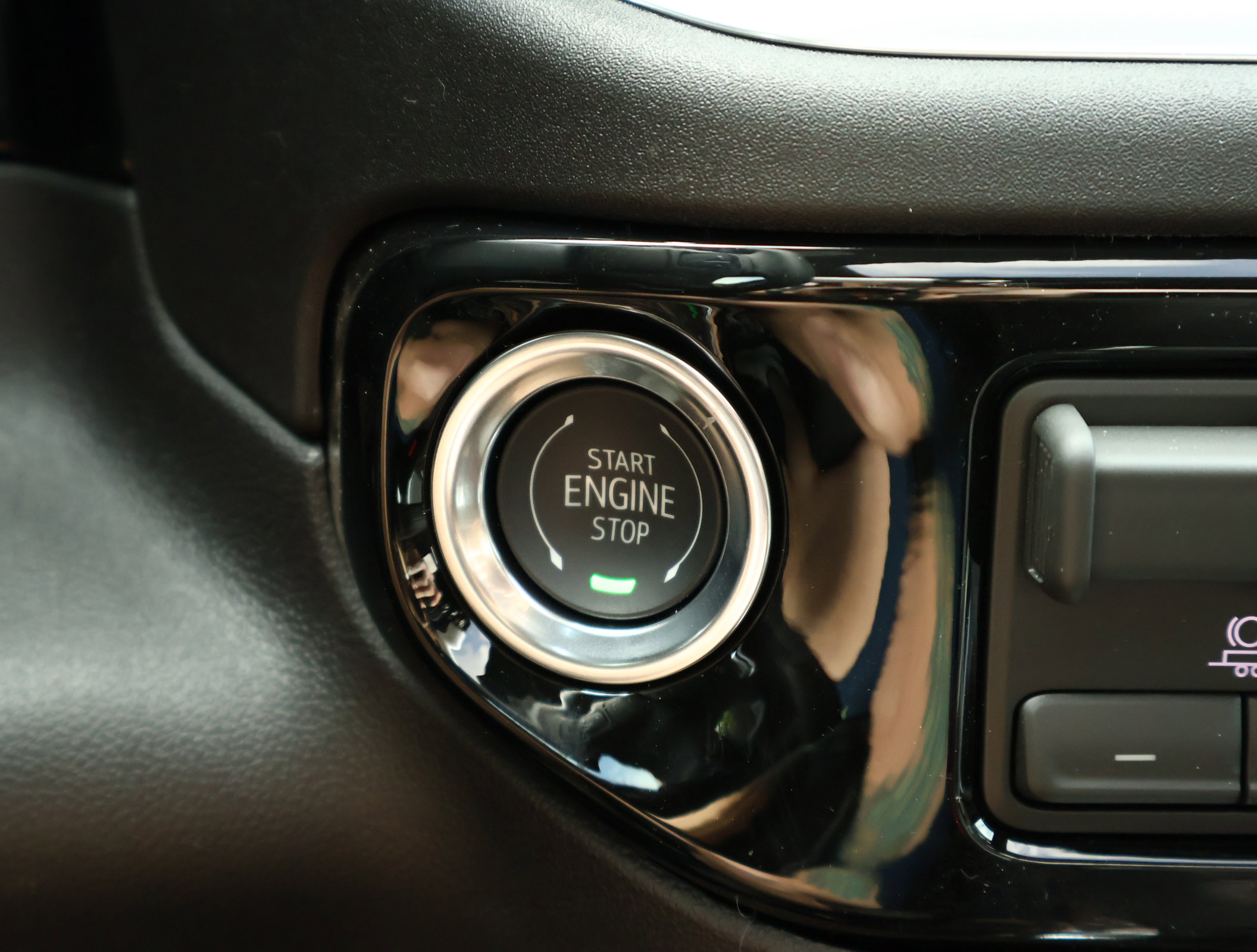 New 2026 Chevrolet Silverado 2500 LTZ w/ LTZ Convenience Package AWD/4WD image 19