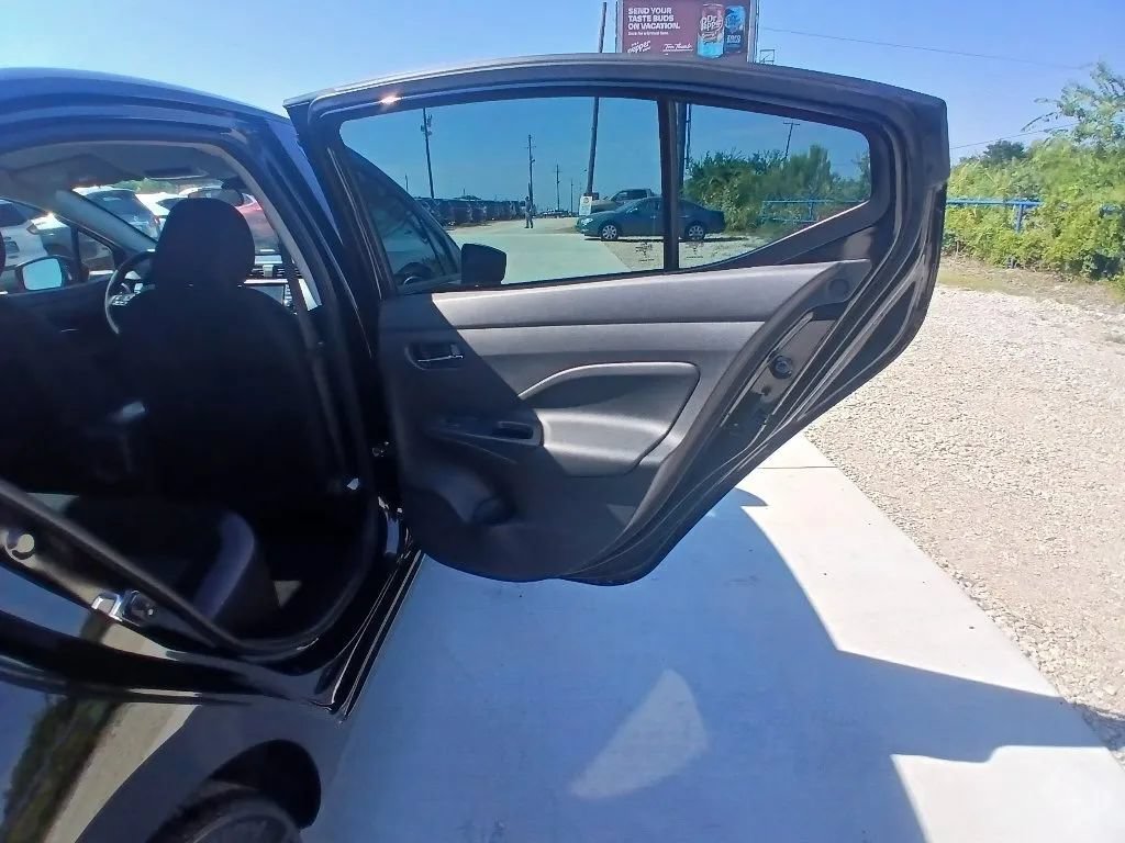 Used 2024 Nissan Versa SV w/ Trunk Package FWD image 18