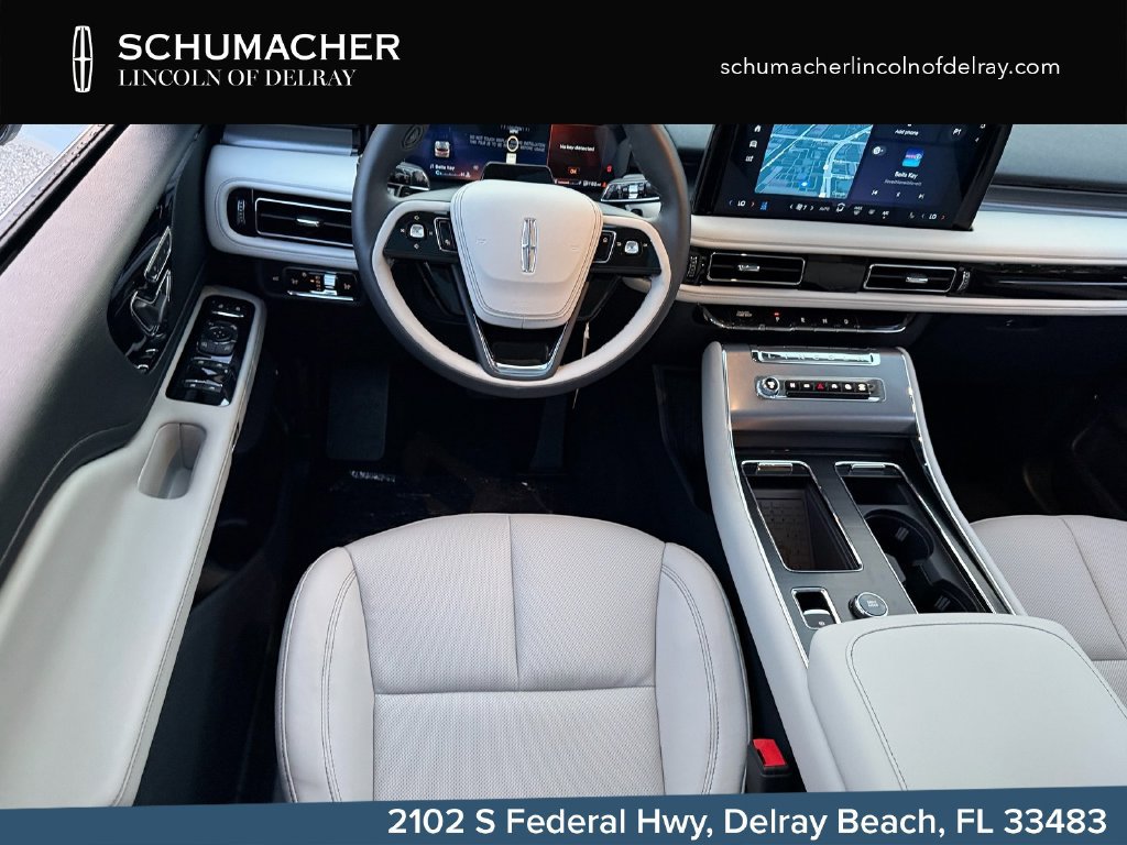 New 2026 Lincoln Aviator AWD image 14