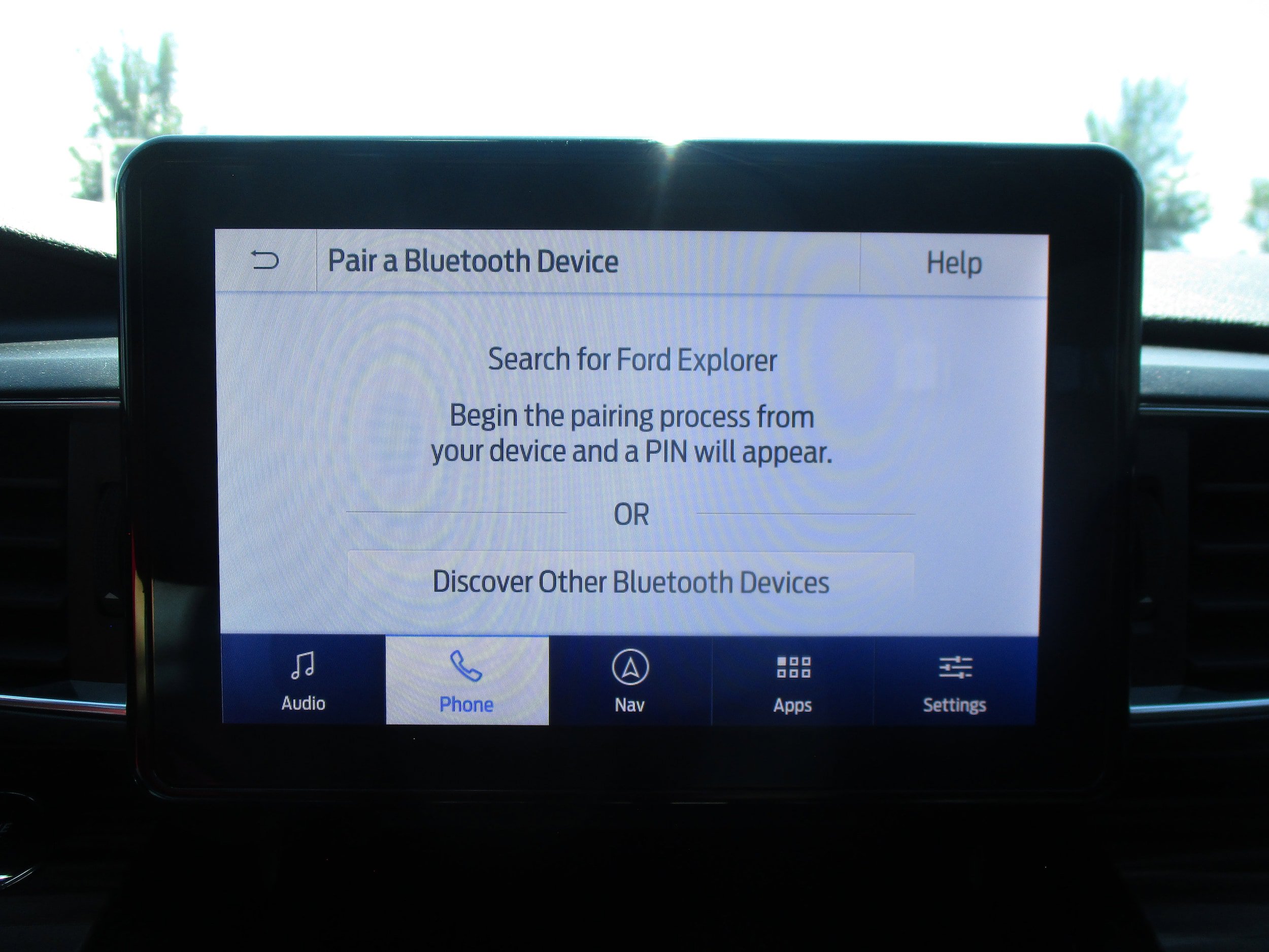 Used 2022 Ford Explorer Limited w/ Hybrid Equipment Group 310A AWD/4WD image 25