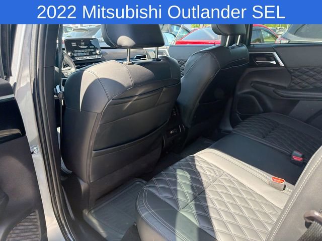 Used 2022 Mitsubishi Outlander SEL AWD/4WD image 21