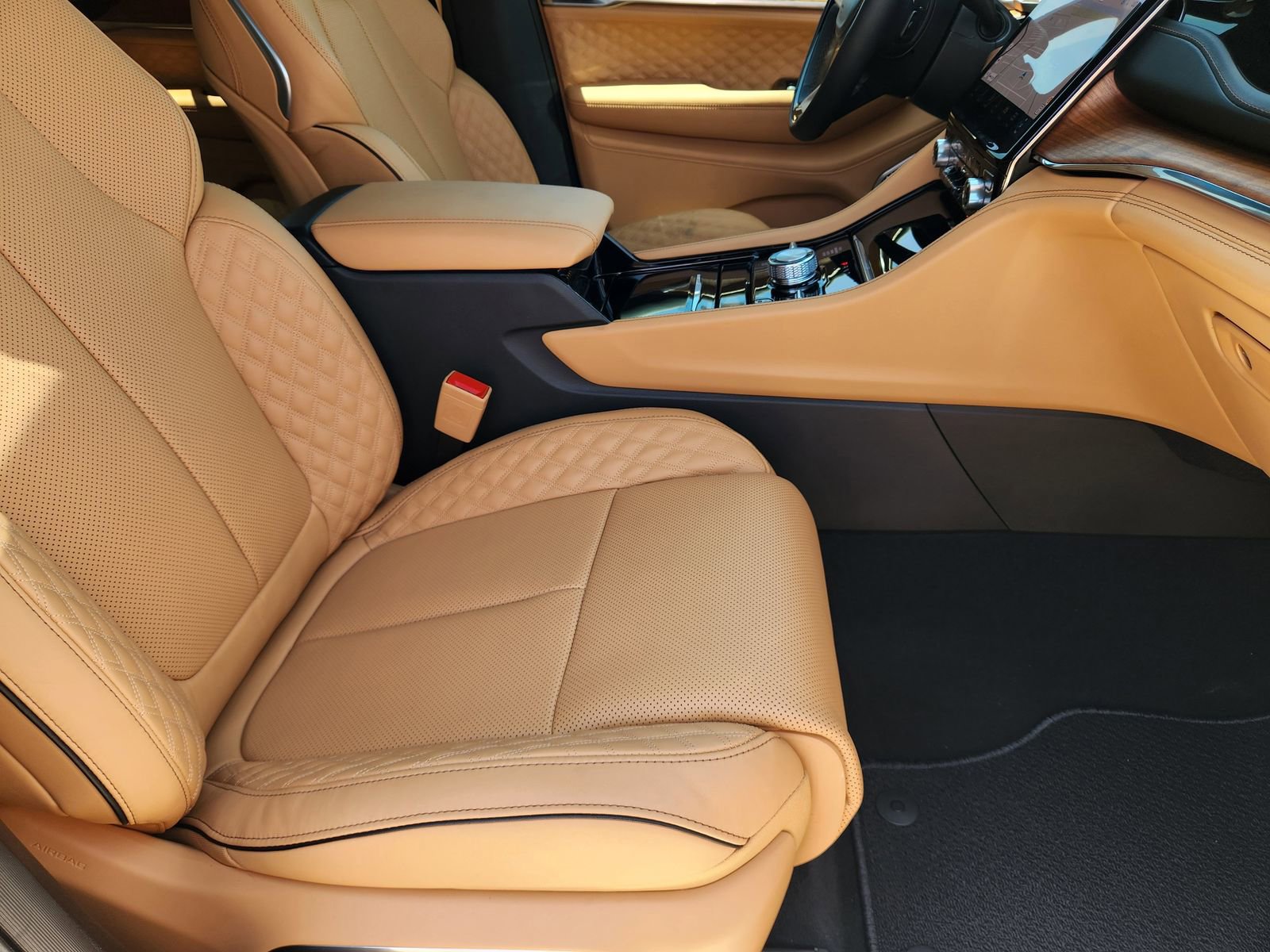 New 2025 Jeep Grand Cherokee Summit w/ High Altitude Package image 12