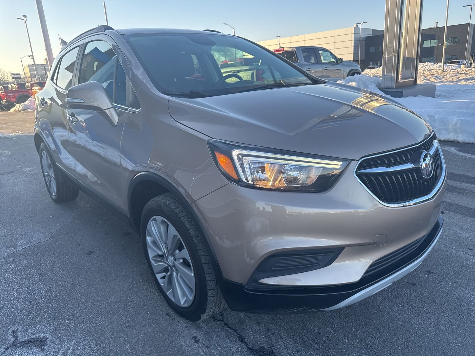 Used 2018 Buick Encore Preferred image 4