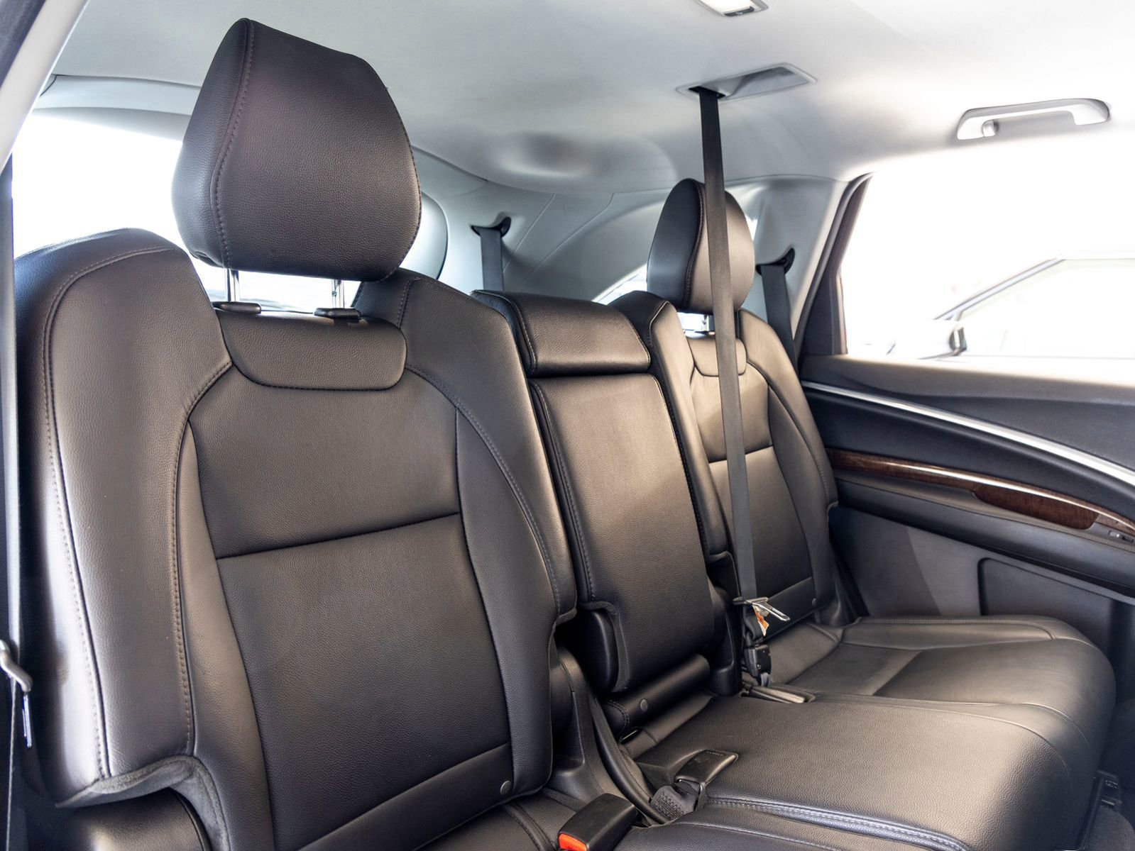 Used 2018 Acura MDX FWD image 21