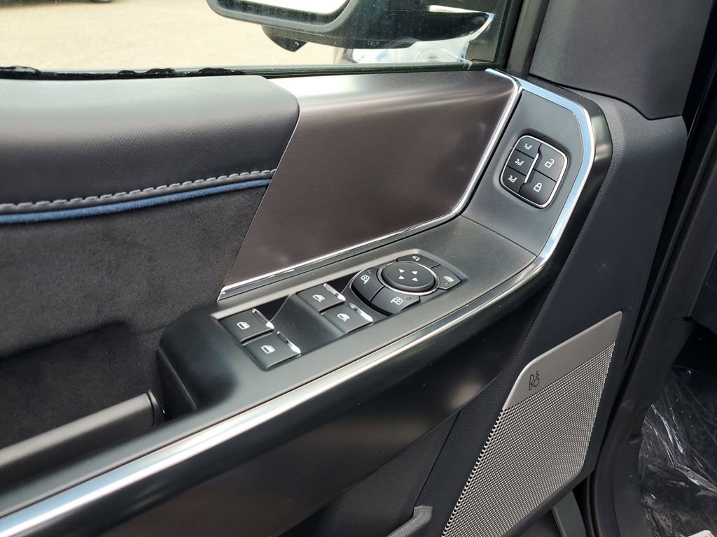 New 2025 Ford F150 Platinum image 14