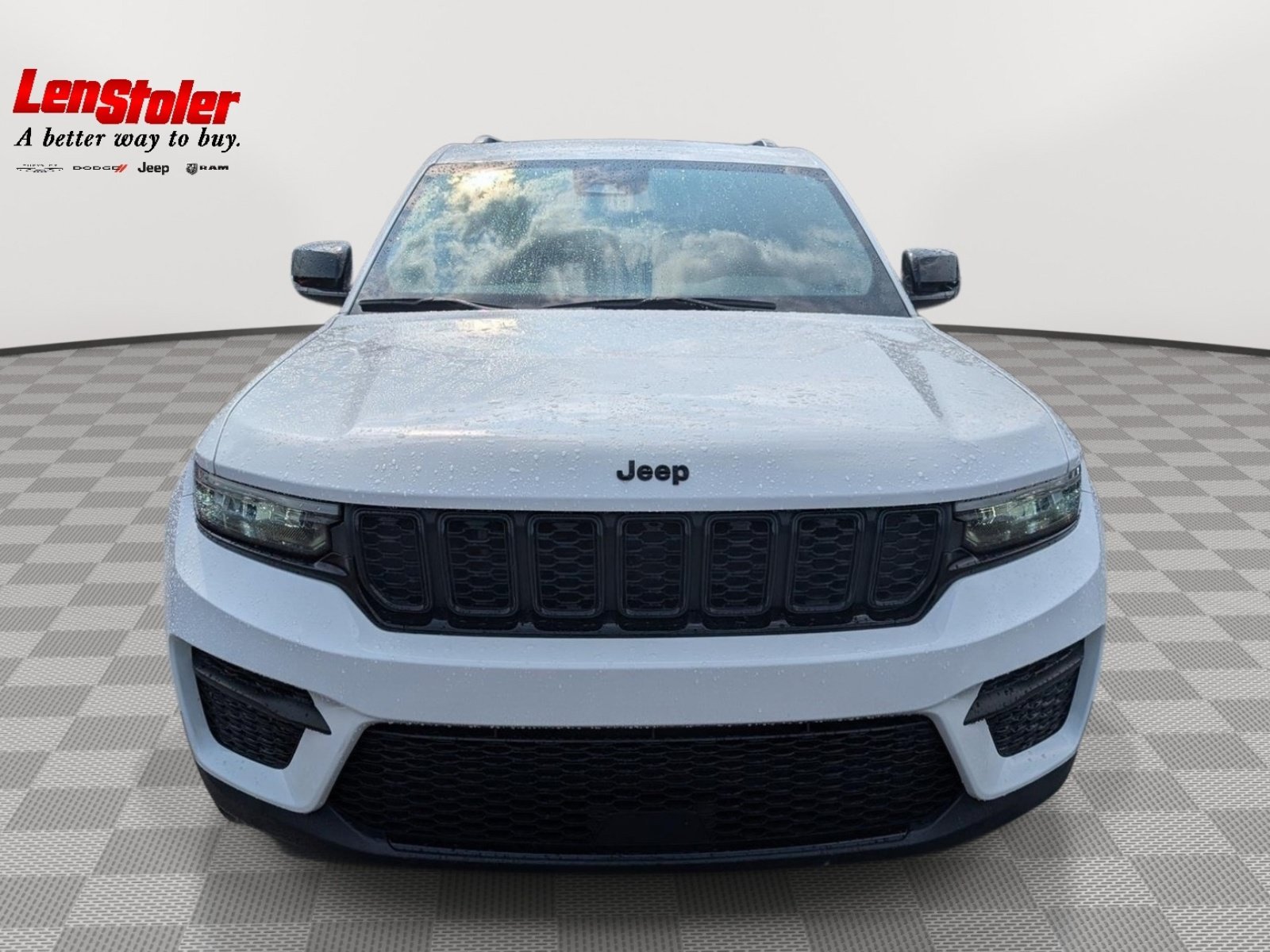 Used 2023 Jeep Grand Cherokee Altitude AWD/4WD image 8