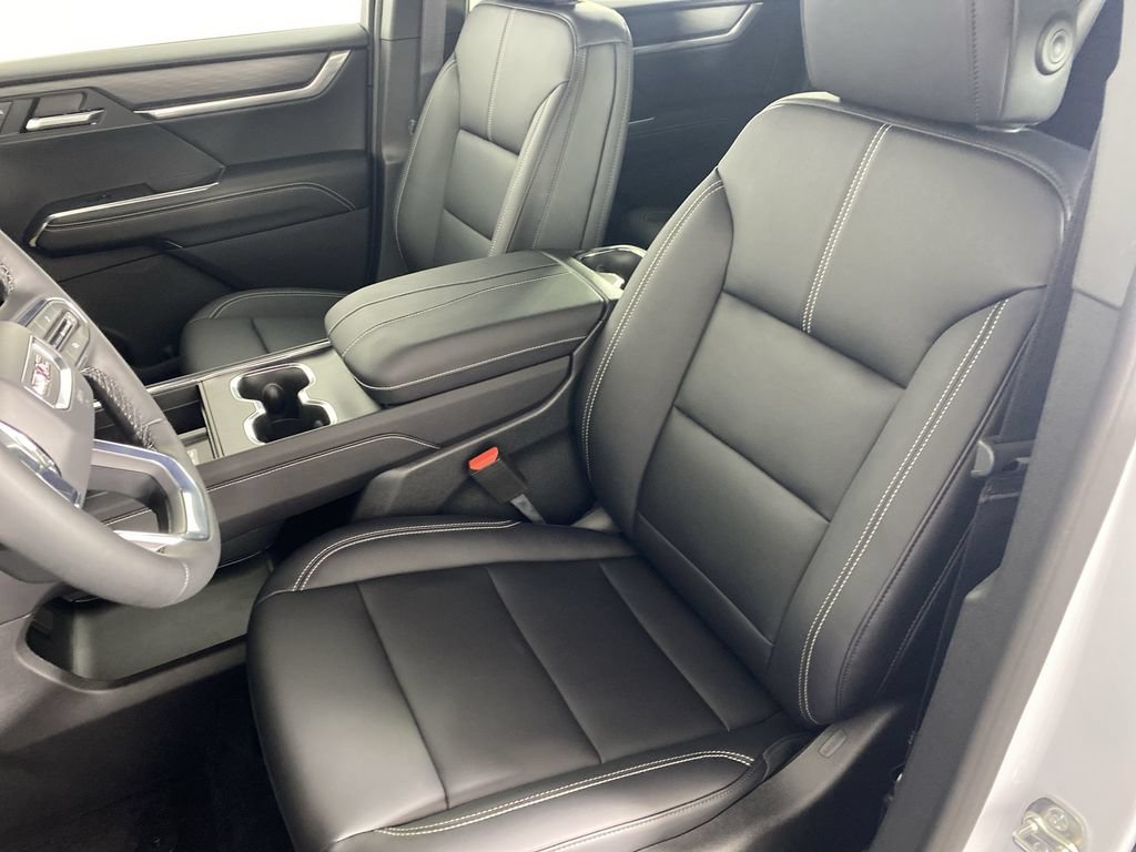 New 2026 GMC Acadia Elevation w/ Elevation Premium Package FWD image 21