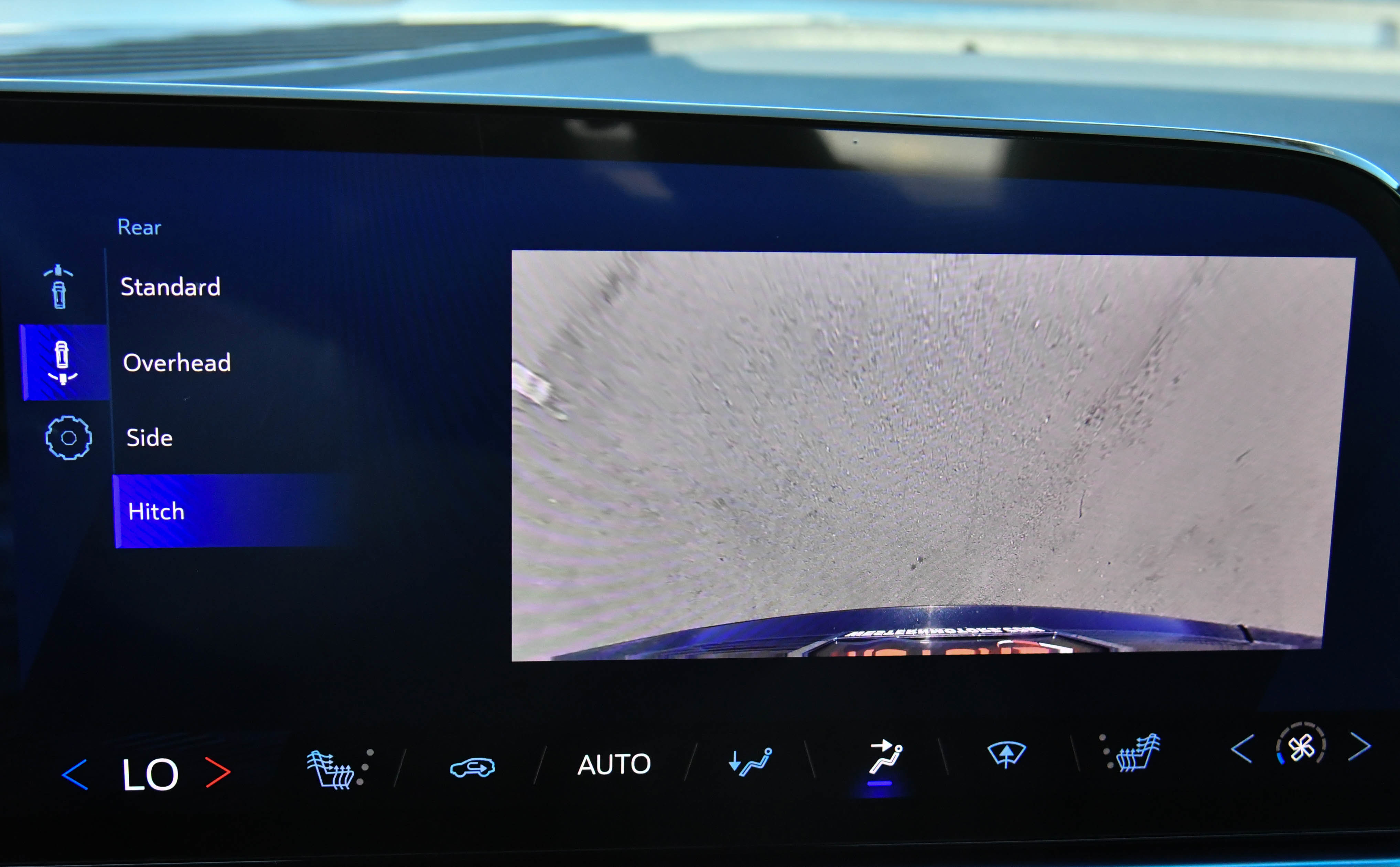 Used 2024 Chevrolet Equinox EV LT w/ LPO, Trailering Package image 22